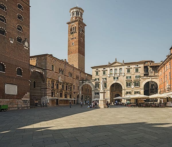 Piazza dei Signori Verona